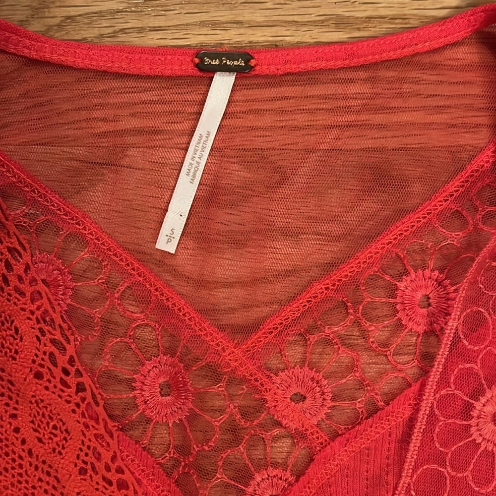 Free People Womens Lola Oversized Top Rose Crimson Red size small - Picture 4 of 10